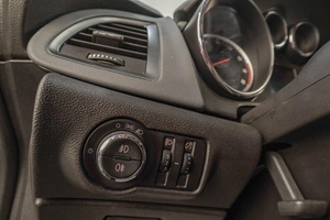 Хетчбэк Opel Astra GTC 2013 года, 1129000 рублей, Челябинск