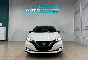 Хетчбэк Nissan Leaf 2018 года, 1799000 рублей, Красноярск