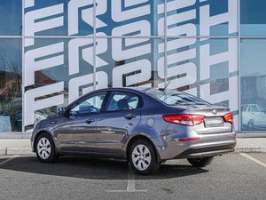 Седан Kia Rio 2017 года, 1350000 рублей, Краснодар