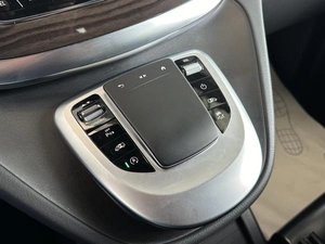 Минивэн Mercedes-benz V-класс 2023 года, 15150000 рублей, Уфа