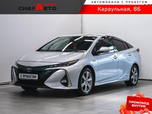 Лифтбек Toyota Prius 2017 года, 2080000 рублей, Красноярск