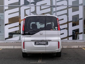 Минивэн Honda Stepwgn 2019 года, 2380000 рублей, Краснодар