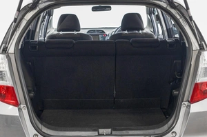 Хетчбэк Honda Fit 2008 года, 699000 рублей, Барнаул