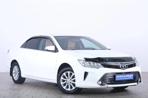 Седан Toyota Camry 2016 года, 1989000 рублей, Омск