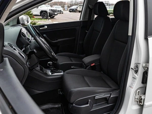 Хетчбэк Volkswagen Golf Plus 2012 года, 930000 рублей, Краснодар