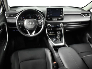 Внедорожник Toyota RAV4 2021 года, 3495100 рублей, Казань