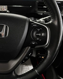 Минивэн Honda Stepwgn Spada 2015 года, 1947000 рублей, Красноярск