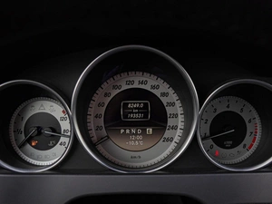 Седан Mercedes-benz C-класс 2011 года, 1590000 рублей, Волгоград