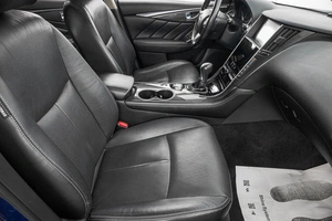 Седан Infiniti Q50 2017 года, 1849000 рублей, Барнаул