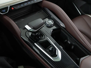 Внедорожник Geely Monjaro 2023 года, 3150000 рублей, Москва