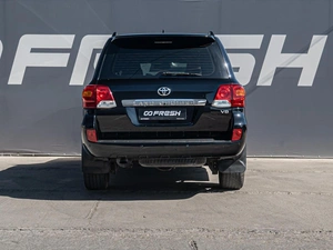 Внедорожник Toyota Land Cruiser 2014 года, 3679000 рублей, Краснодар