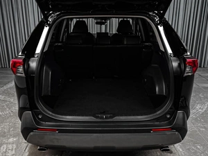 Внедорожник Toyota RAV4 2019 года, 2850000 рублей, Ставрополь