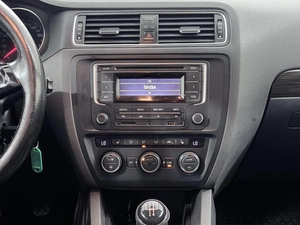 Седан Volkswagen Jetta 2015 года, 1095000 рублей, Орёл