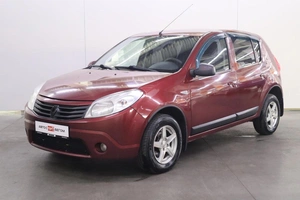 Хэтчбек Renault Sandero 2011 года, 492000 рублей, Брянск