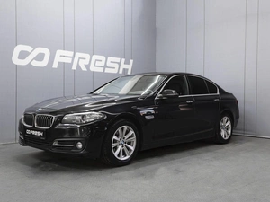 Седан BMW 5 серия 2015 года, 1700000 рублей, Омск