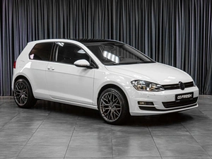 Хетчбэк Volkswagen Golf 2013 года, 1199000 рублей, Тюмень