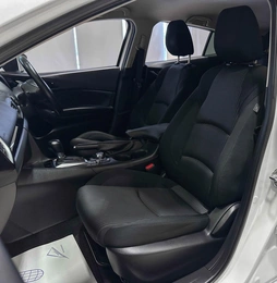 Хетчбэк Mazda Axela 2015 года, 1297000 рублей, Красноярск
