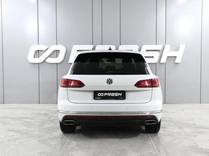 Внедорожник Volkswagen Touareg 2019 года, 4349000 рублей, Аксай