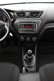 Хетчбэк Kia Rio 2017 года, 995000 рублей, Орёл