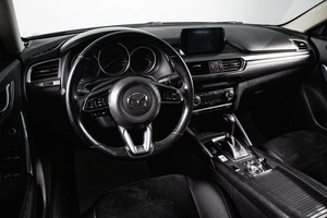 Седан Mazda 6 2016 года, 1659000 рублей, Сургут