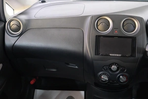 Хетчбэк Nissan Note 2019 года, 999000 рублей, Омск