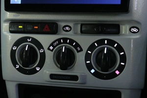 Пикап Toyota bB 2001 года, 578000 рублей, Солонцы