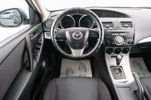 Седан Mazda 3 2010 года, 1029000 рублей, Красноярск