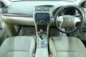 Седан Toyota Premio 2012 года, 1569000 рублей, Омск