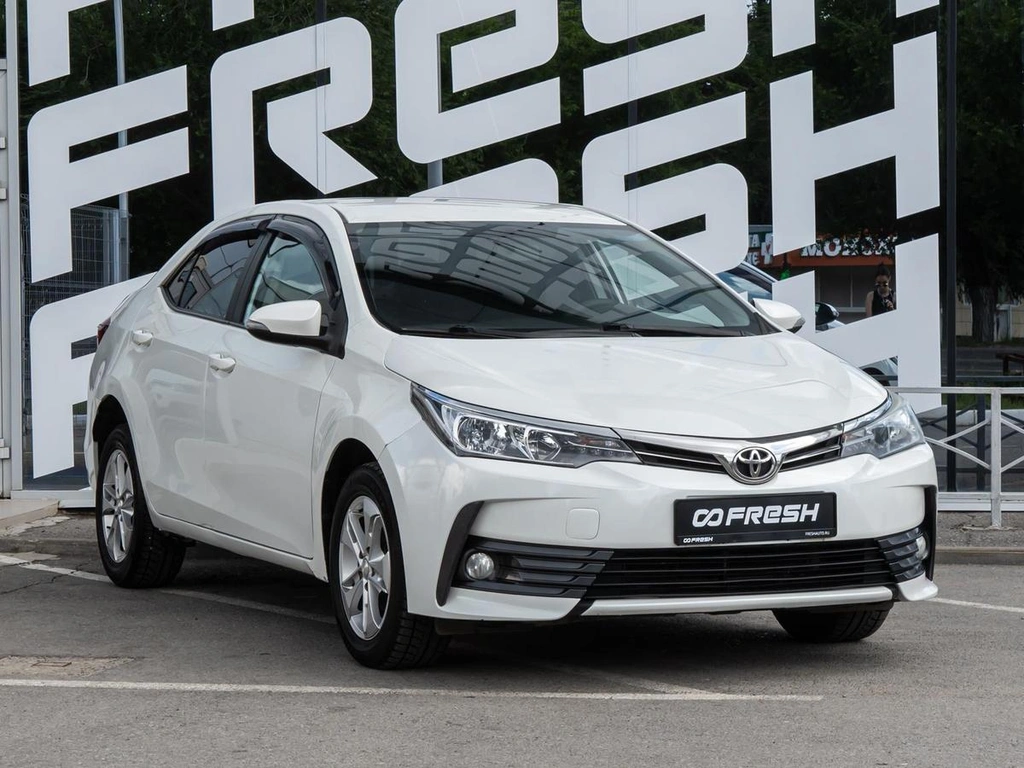 Седан Toyota Corolla 2017 года, 1499000 рублей, Волгоград