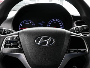 Седан Hyundai Solaris 2018 года, 870000 рублей, Волгоград