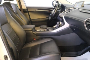 Внедорожник Lexus NX 2015 года, 3449000 рублей, Омск