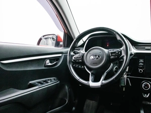 Хетчбэк Kia Rio X 2020 года, 1750000 рублей, Красноярск