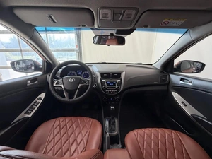 Хэтчбек Hyundai Solaris 2015 года, 1070000 рублей, Смоленск
