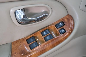 Седан Nissan Maxima 2005 года, 569000 рублей, Омск