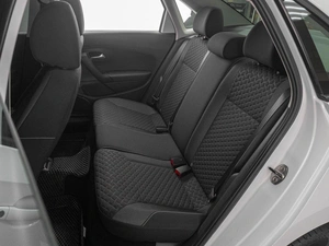 Седан Volkswagen Polo 2018 года, 1129000 рублей, Тюмень