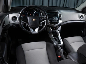Седан Chevrolet Cruze 2012 года, 890000 рублей, Волгоград
