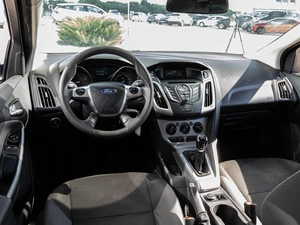 Хетчбэк Ford Focus 2015 года, 998000 рублей, Краснодар
