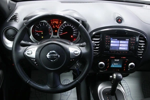Внедорожник Nissan Juke 2012 года, 1023000 рублей, Солонцы