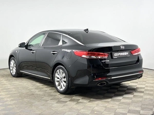 Седан Kia Optima 2017 года, 1819000 рублей, Казань