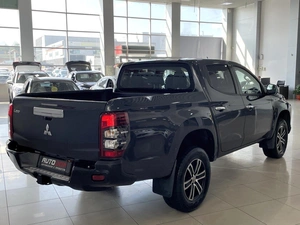 Пикап Mitsubishi L200 2021 года, 2497000 рублей, Солонцы