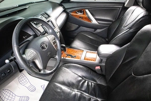 Седан Toyota Camry 2008 года, 1189000 рублей, Сургут