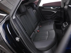 Лифтбек Audi A7 2019 года, 4599632 рублей, Москва