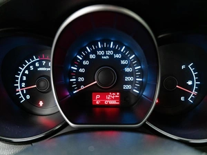 Седан Kia Rio 2017 года, 1050000 рублей, Красноярск