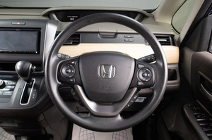 Минивэн Honda Freed 2017 года, 1429000 рублей, Оренбург