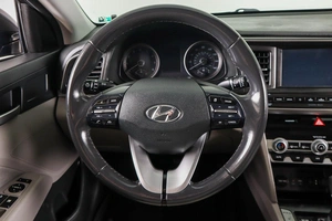 Седан Hyundai Elantra 2020 года, 1999000 рублей, Пермь