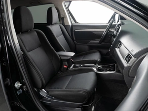 Внедорожник Mitsubishi Outlander 2018 года, 2349000 рублей, Тюмень