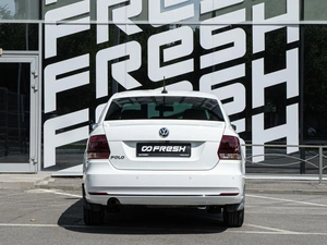 Седан Volkswagen Polo 2019 года, 1300000 рублей, Волгоград
