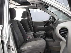 Внедорожник Hyundai Santa Fe 2002 года, 660000 рублей, Омск