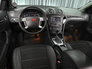 Седан Ford Mondeo 2011 года, 925000 рублей, Ставрополь