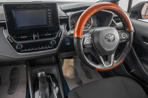 Хетчбэк Toyota Corolla 2019 года, 1949000 рублей, Барнаул